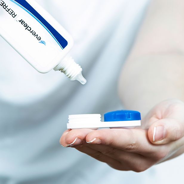 Cleaning_the_lens_tray_row_5