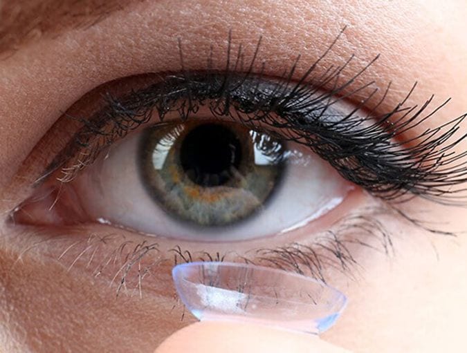 True_or_false?_Myths_about_contact_lenses_row_1