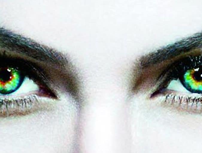 Celebrities_who_wear_coloured_contact_lenses_row_1