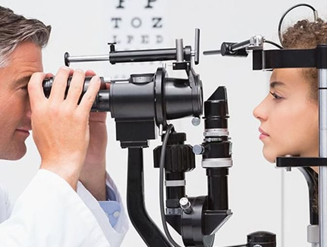 What_happens_during_an_eye_test?_row_1