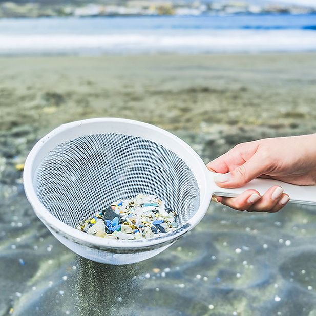 Why_you_should_not_flush_your_contact_lens_down_the_toilet_sink_row_6