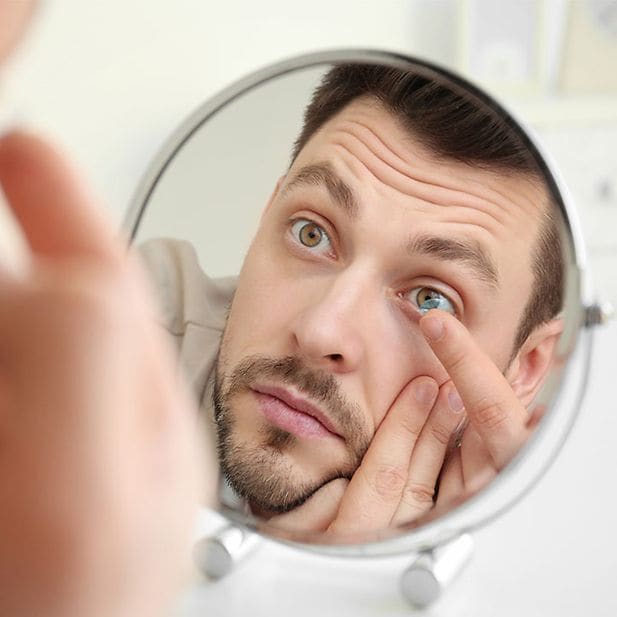 Wearing_contact_lenses_for_the_first_time:_our_tips_row_3